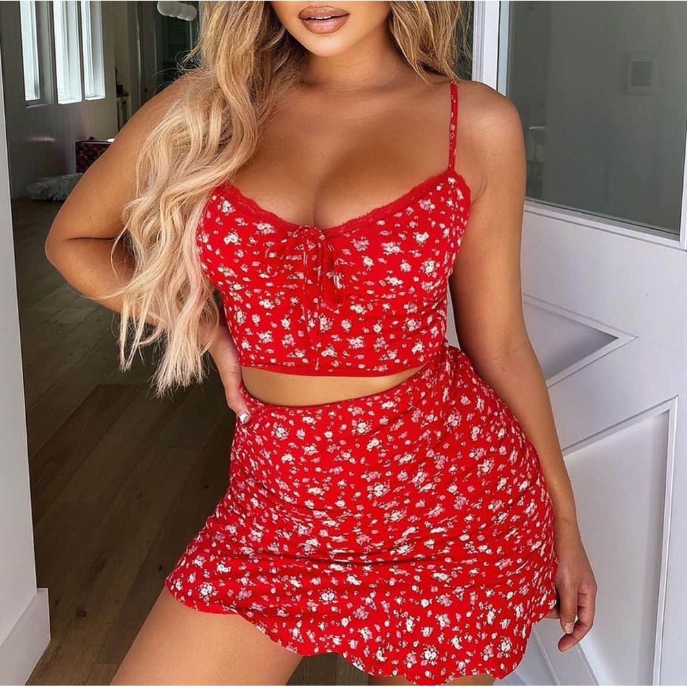 Tiger Mist Red Floral Skirt Set